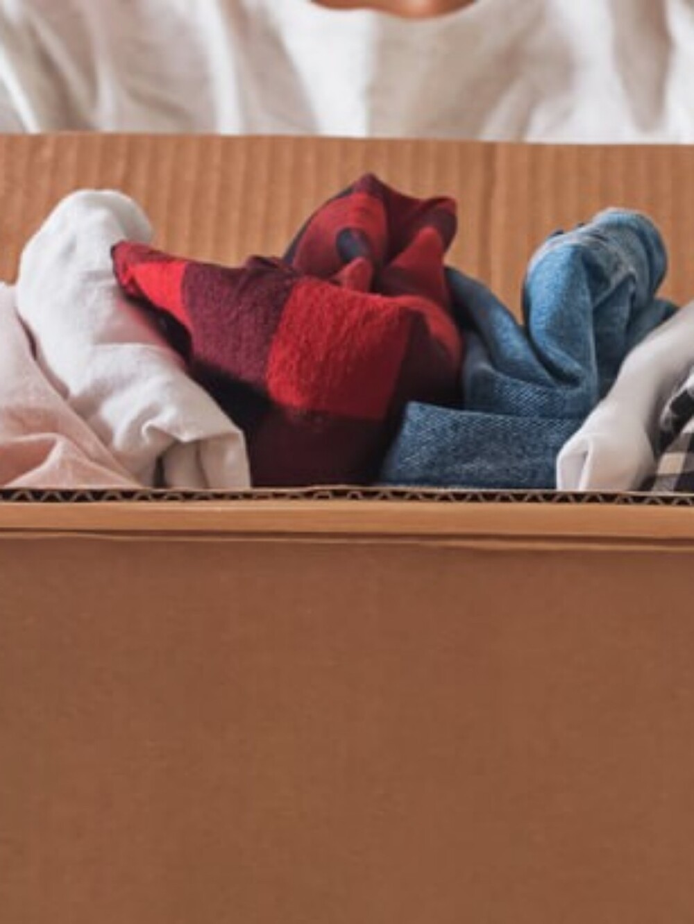 Men's clothing box.